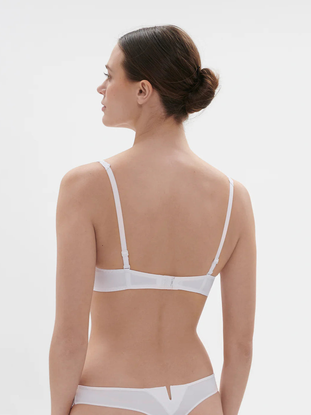 15C330 WHITE