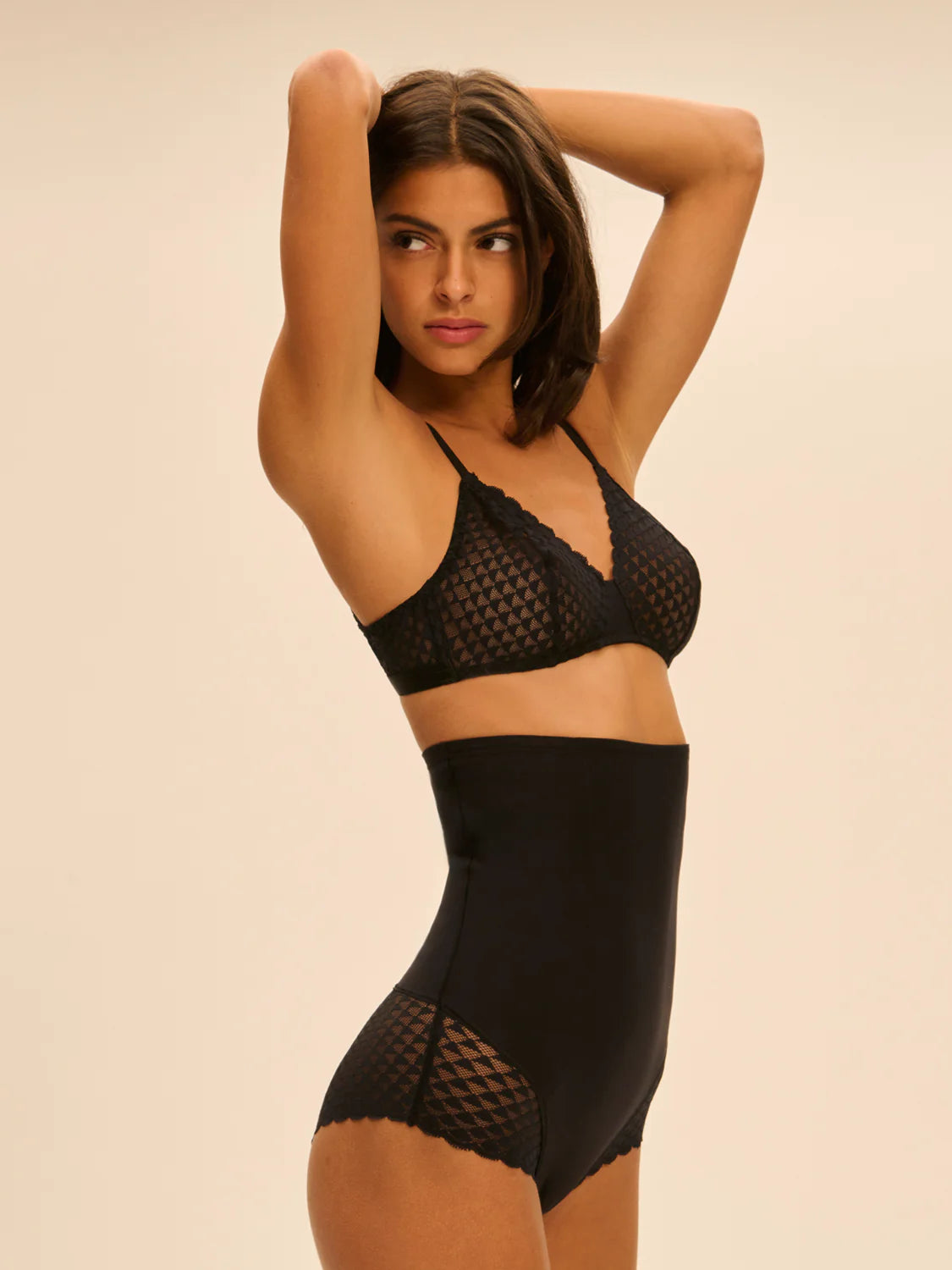 Subtile Wireless Triangle Bra