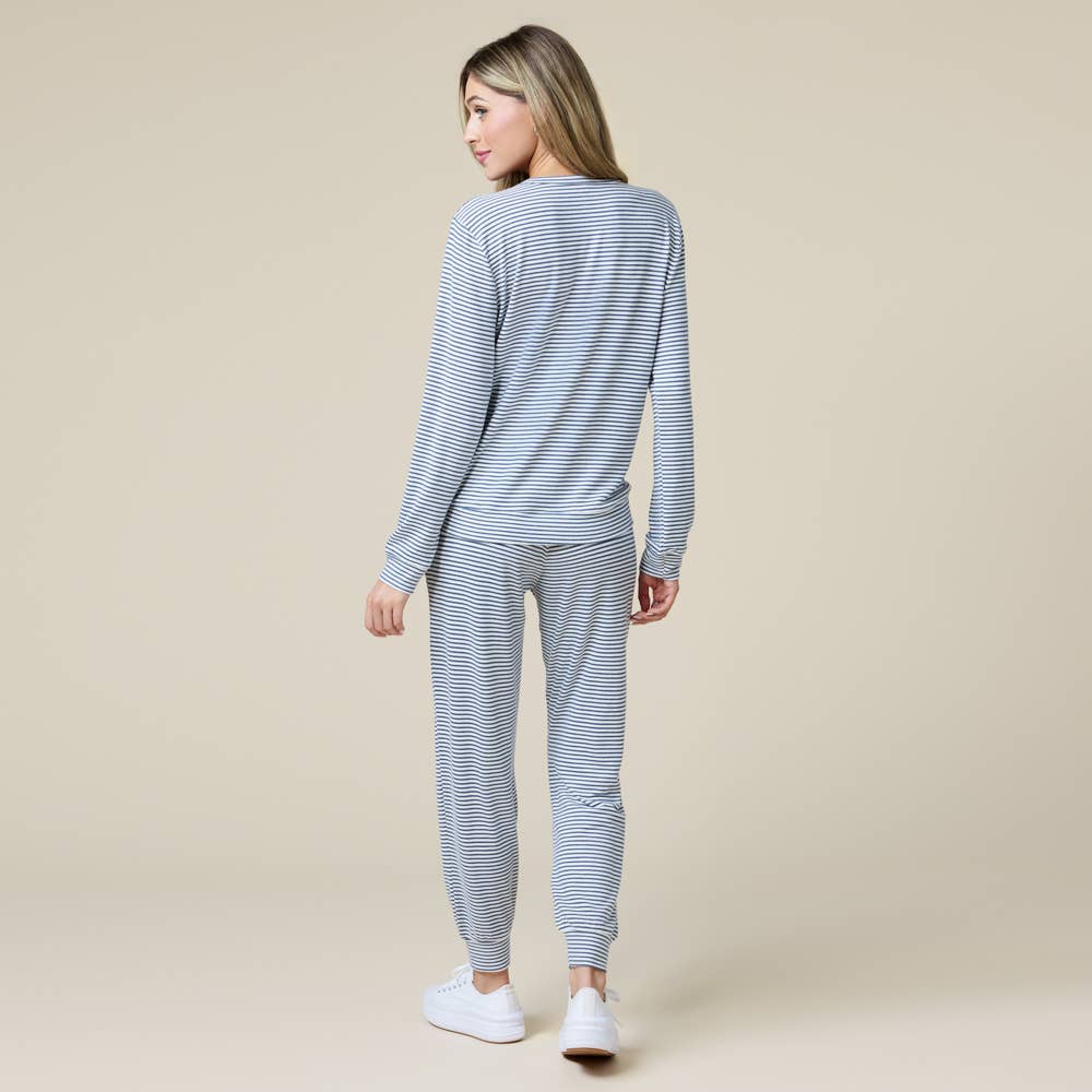 Cloud Dream Crew Lounge Set