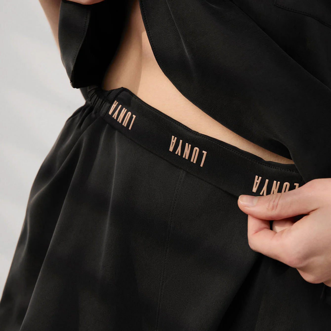 Washable Silk Tee Set