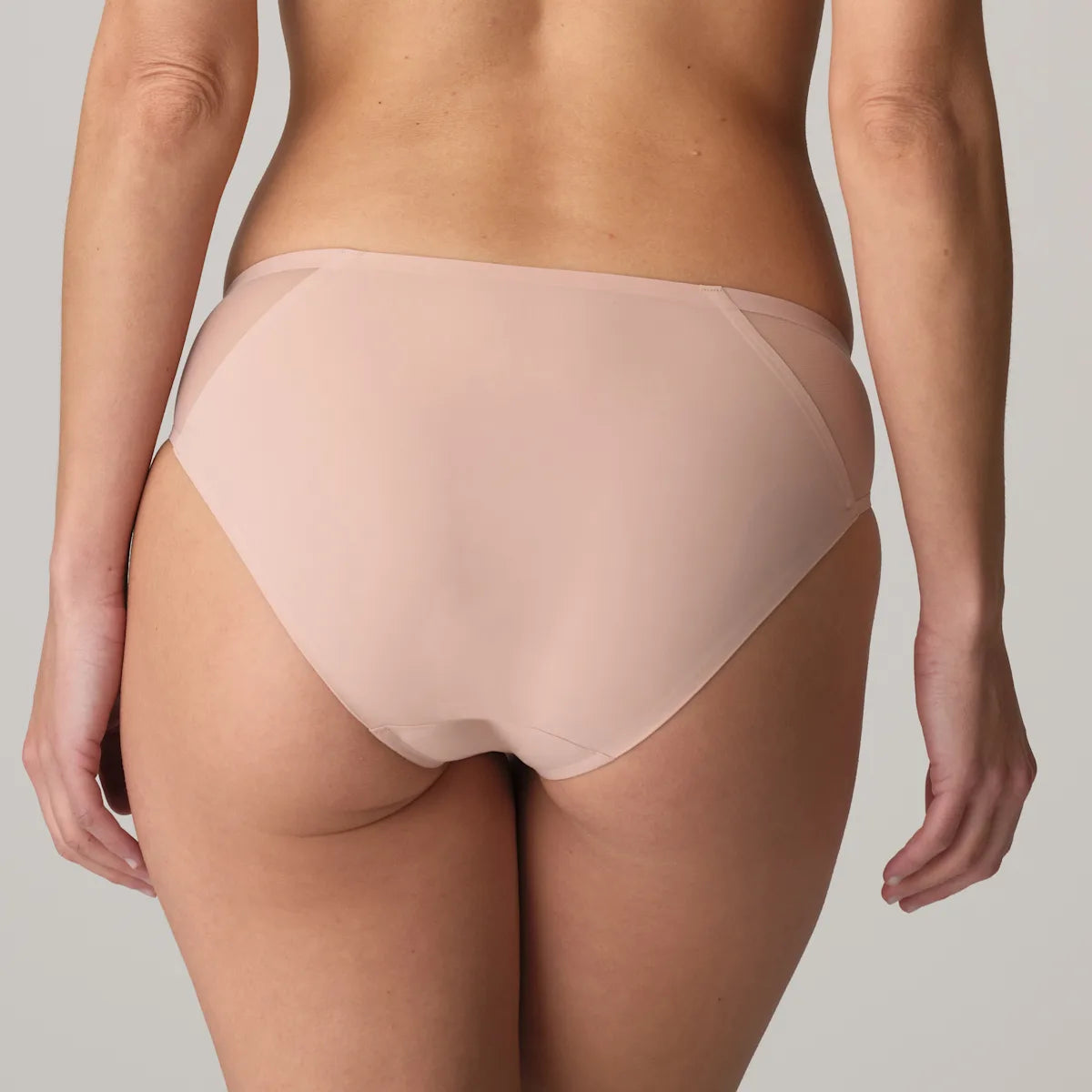 Louie Rio Brief