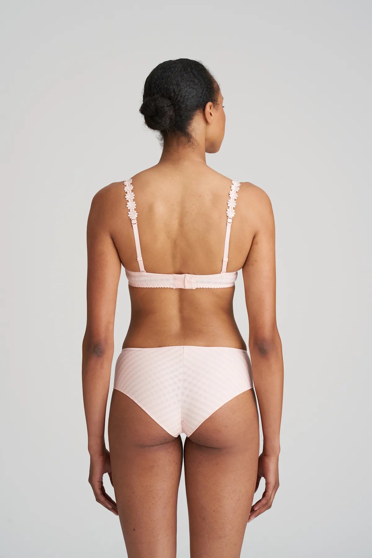 Avero Heartshaped Bra in Pearly Pink