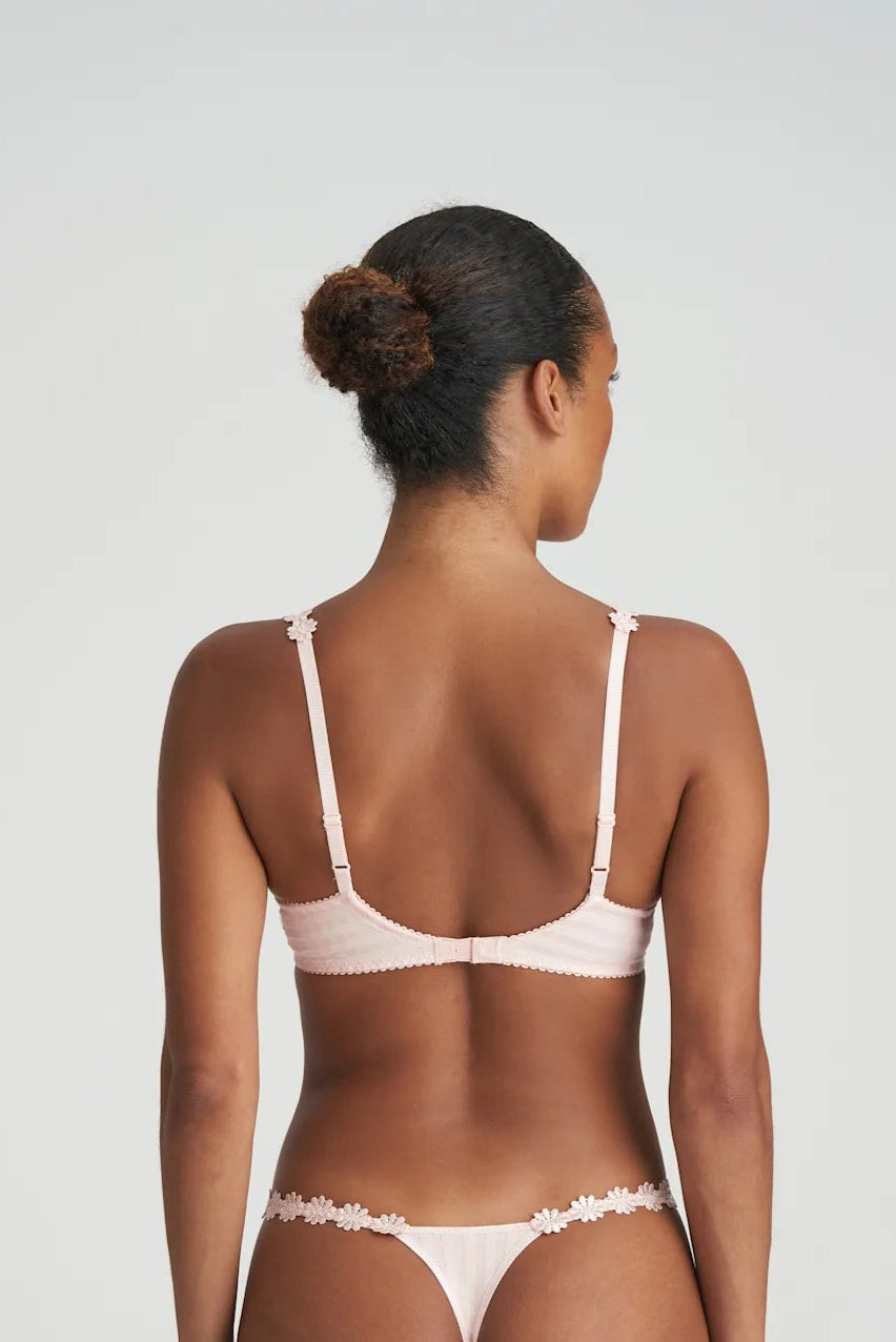 Avero Thong Pearly Pink