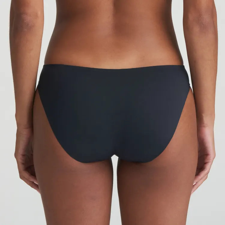 Tom Brief