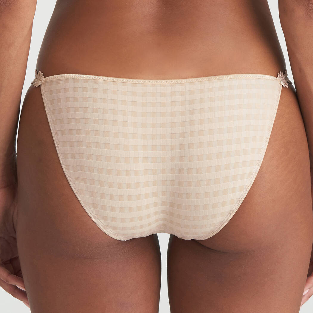 Avero String Bikini Brief