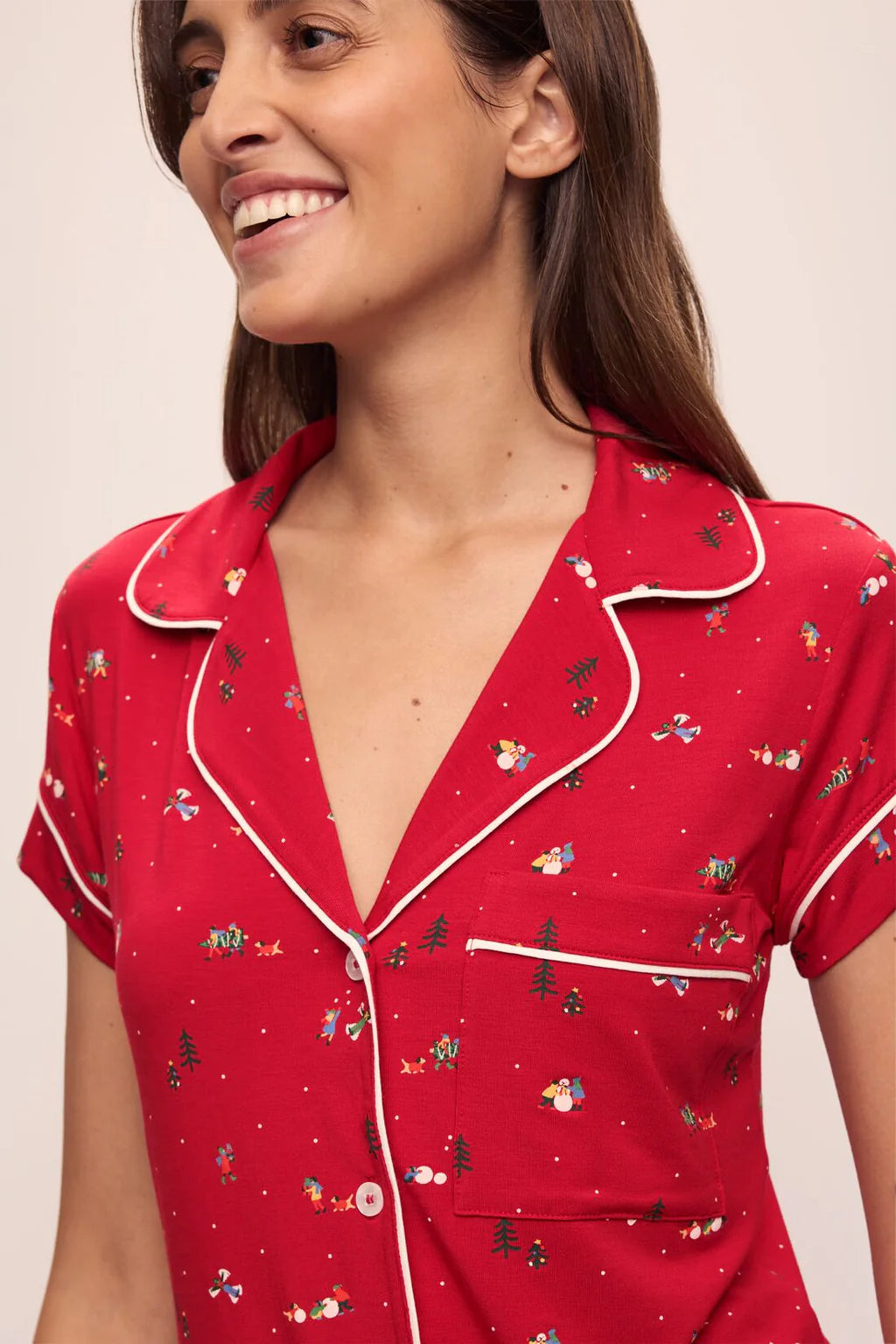 Gisele Printed TENCEL™ Modal Shortie Short PJ Set in
Winter Wonderland Haute Red/Ivory, available at LaSource in Darien and New Canaan