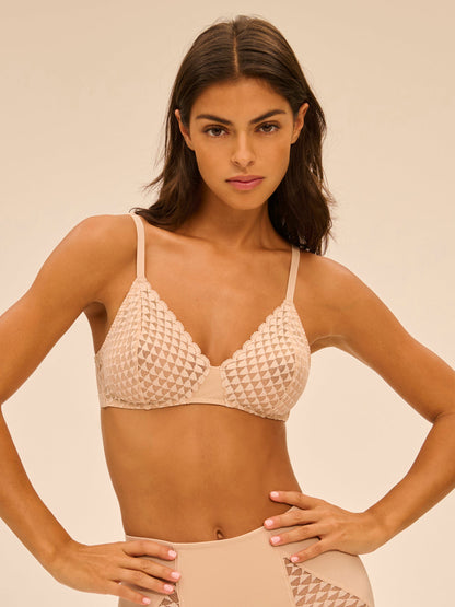 Subtile Wireless Triangle Bra