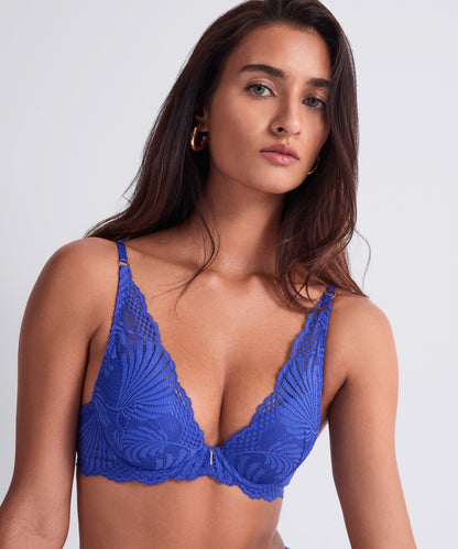 Rhythm of Desire Scarf Bra