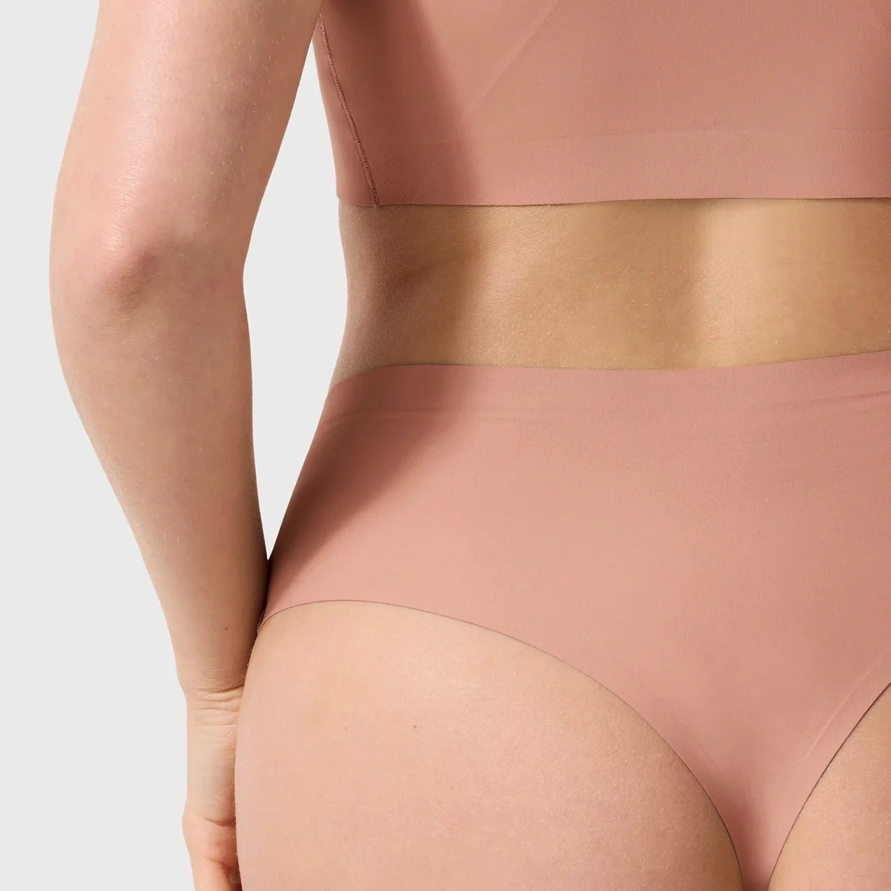 High Waisted Thong
