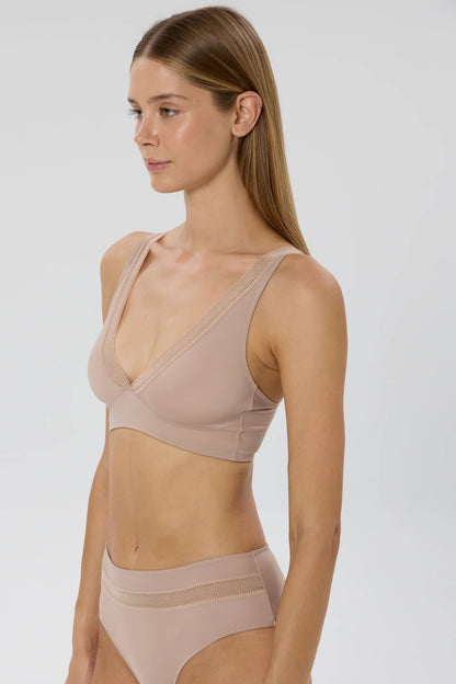Nano Soft Cup Plunge Bra