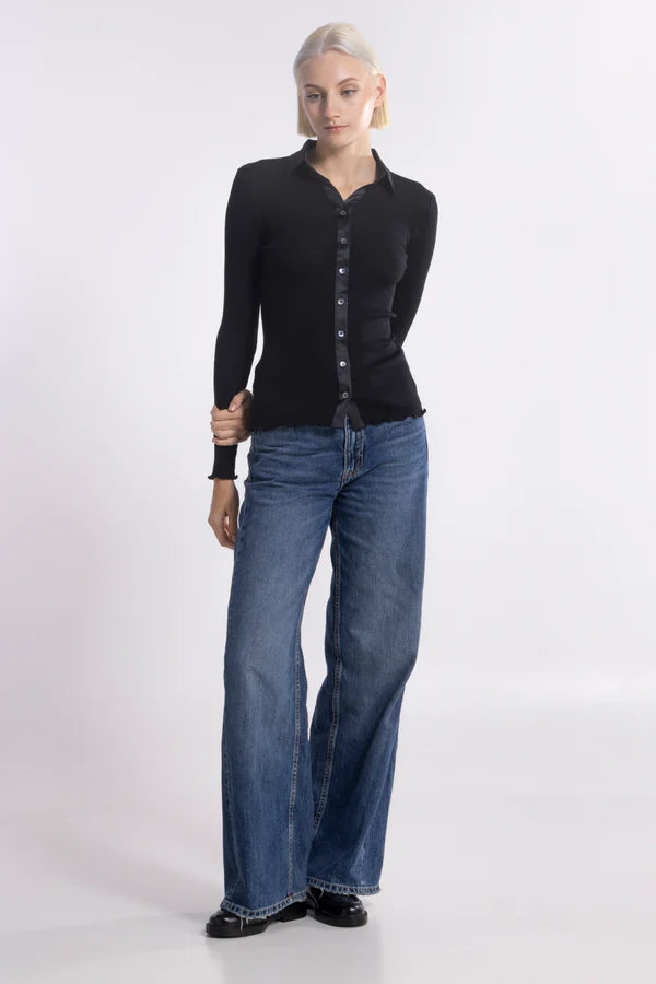 Long Sleeve Shirt with Silk and Buttons