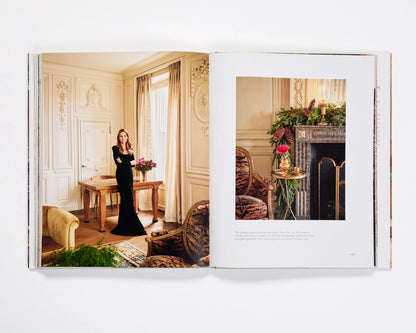 Living with Flowers (Book)