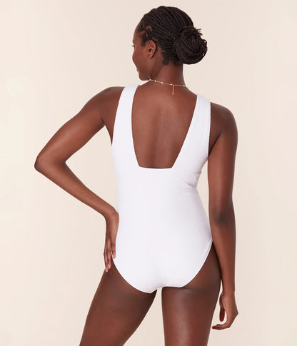 The Mykonos - White Ribbed