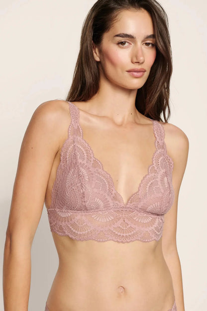 Mariana Bralette