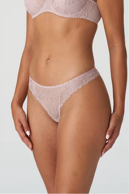 Jane Thong