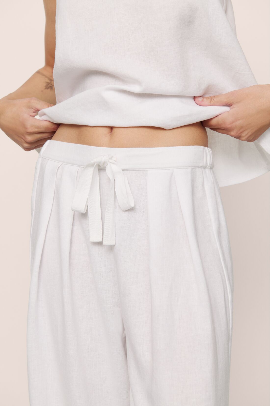 Linen Blend Relaxed Pant