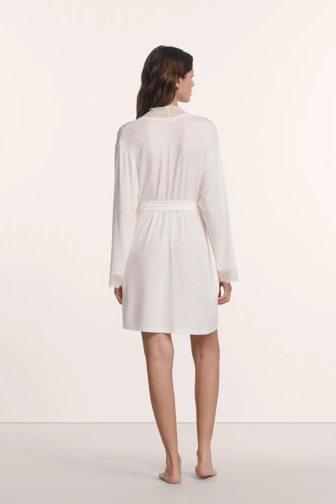 Lara Short Robe
