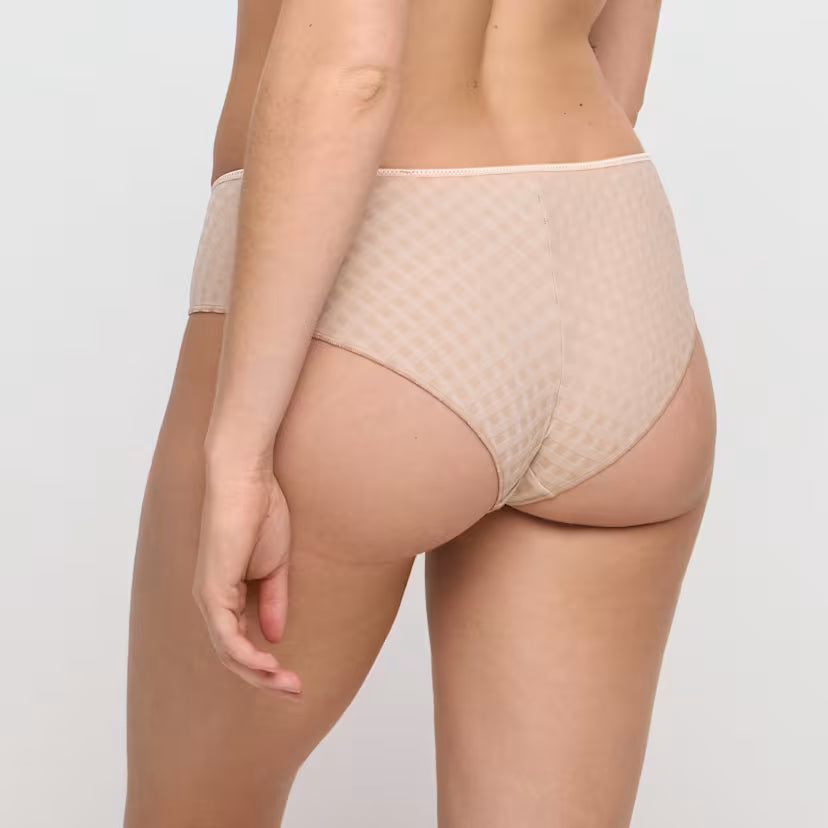 Avero Hot Pants