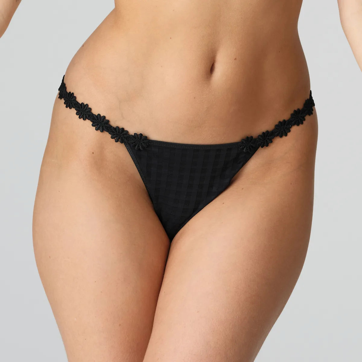 Avero Mini Thong