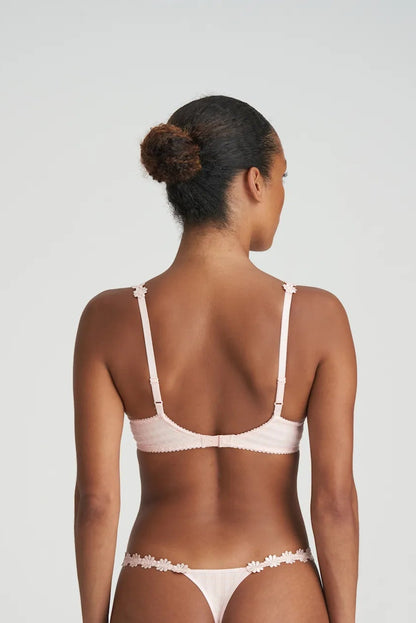 Avero Thong Pearly Pink