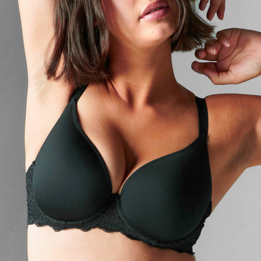 Simone Perele Caresse Spacer Plunge Bra available at LaSource in Darien